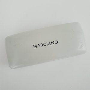 MARCIANO Hardshell Eyewear Case Eyeglasses Sunglasses White Black Felt | Travel